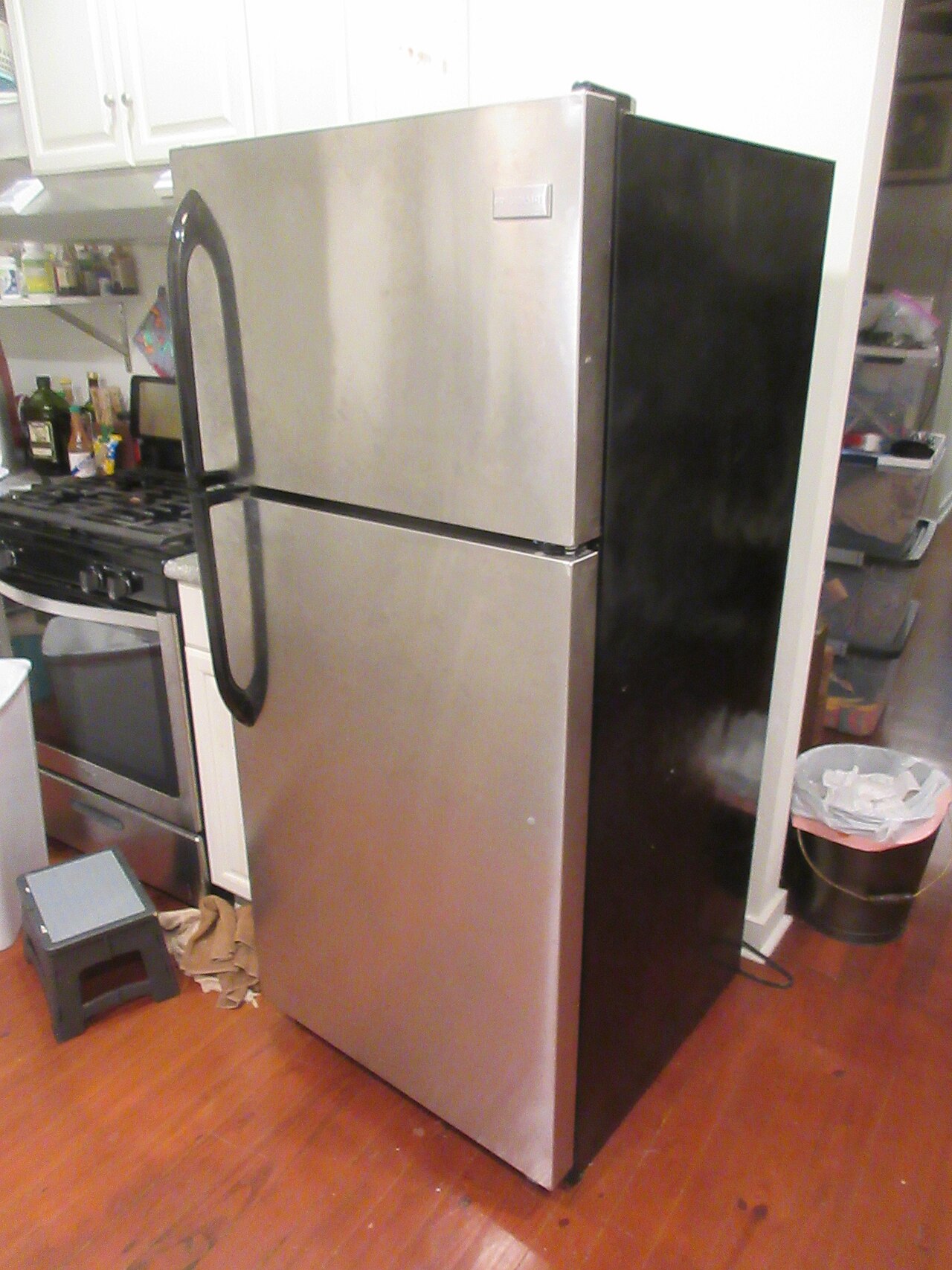 Stock photo of US Domestic Refrigerator - Frigidaire.jpg for the East Bay, not a photo of a listed shop
